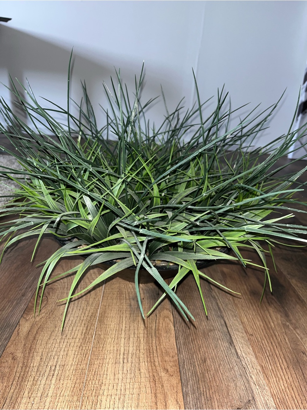 Artificial Decorative Grass Centerpiece in Green